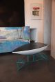 table basse, pietement acier peint, plateau bois et coque en fibre de verre